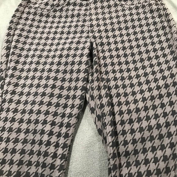 HUE Denim - Hue Size M jeans houndstooth blk/grey EUC (19)